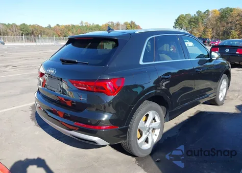 2020 Audi Q3 Premium 45 Tfsi Quattro Tiptronic z USA, uszkodzony, nr VIN WA1AECF34L1040227